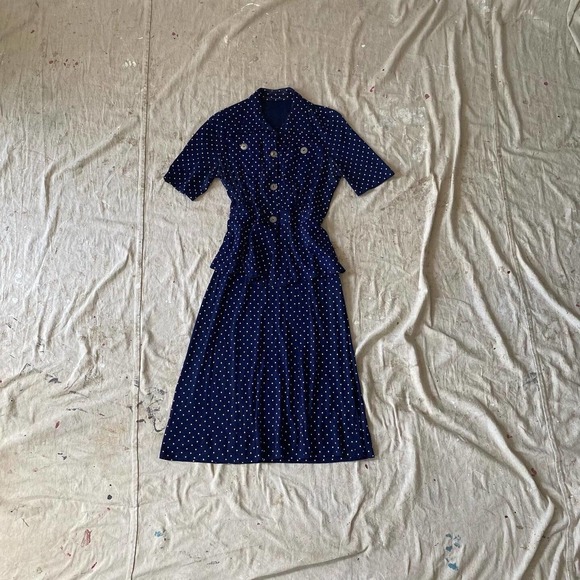 Vintage 40s navy and white polka dot rayon 1940s blouse and skirt set - Picture 2 of 12
